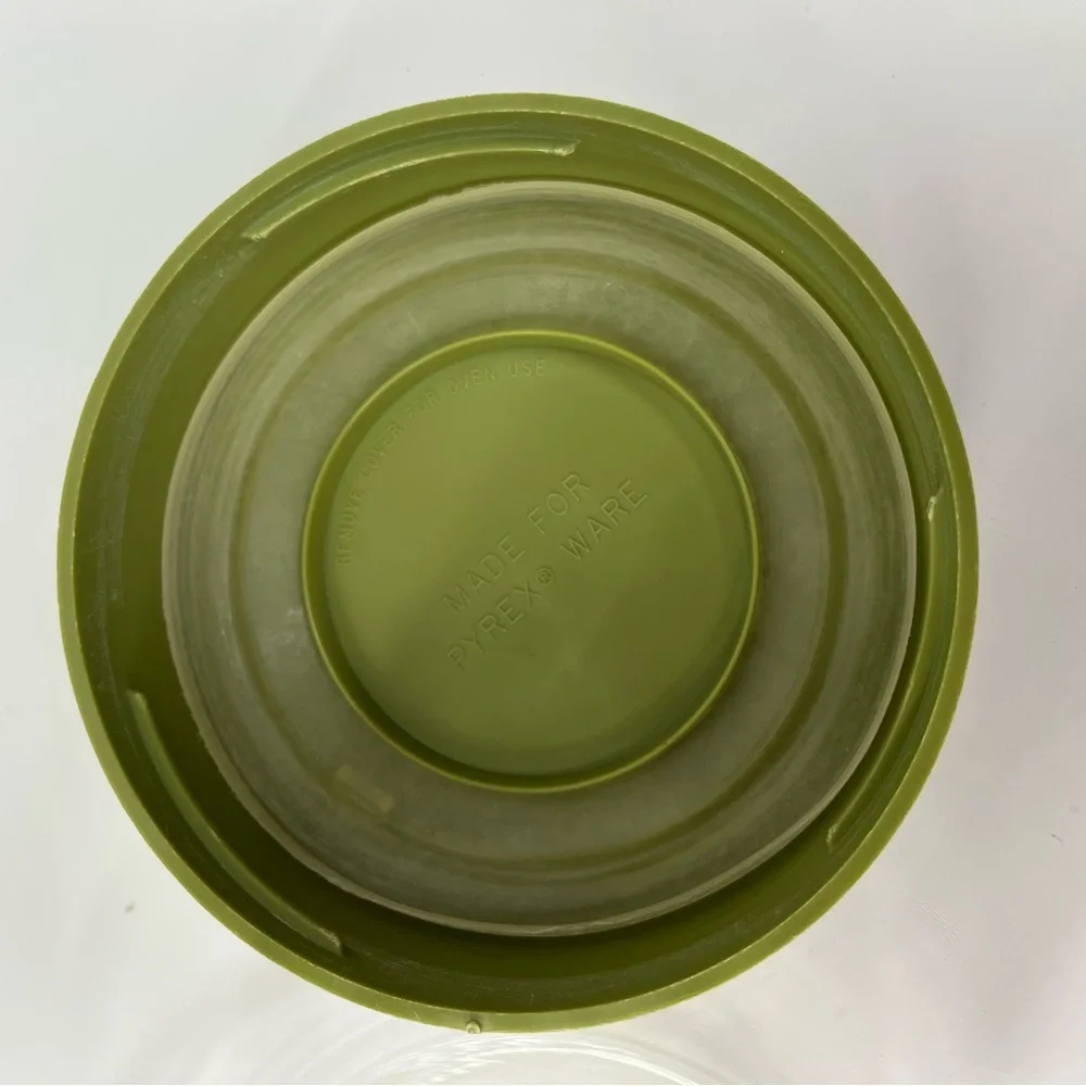 Vintage Pyrex 4x5” Glass Store'n See glass 0640 canister jar Avocado Green